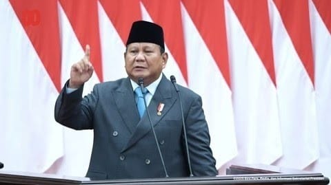 presiden-prabowo-subianto-menyampaikan-pidato-dalam-sidang-tahunan-2025-di-gedung-mprdpr-ri-jakarta-jumat-1582025-1755230063342_169 (1)